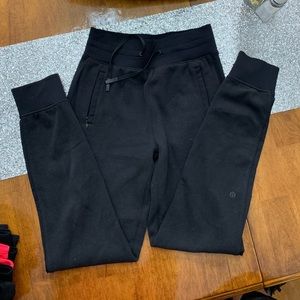 Lululemon joggers